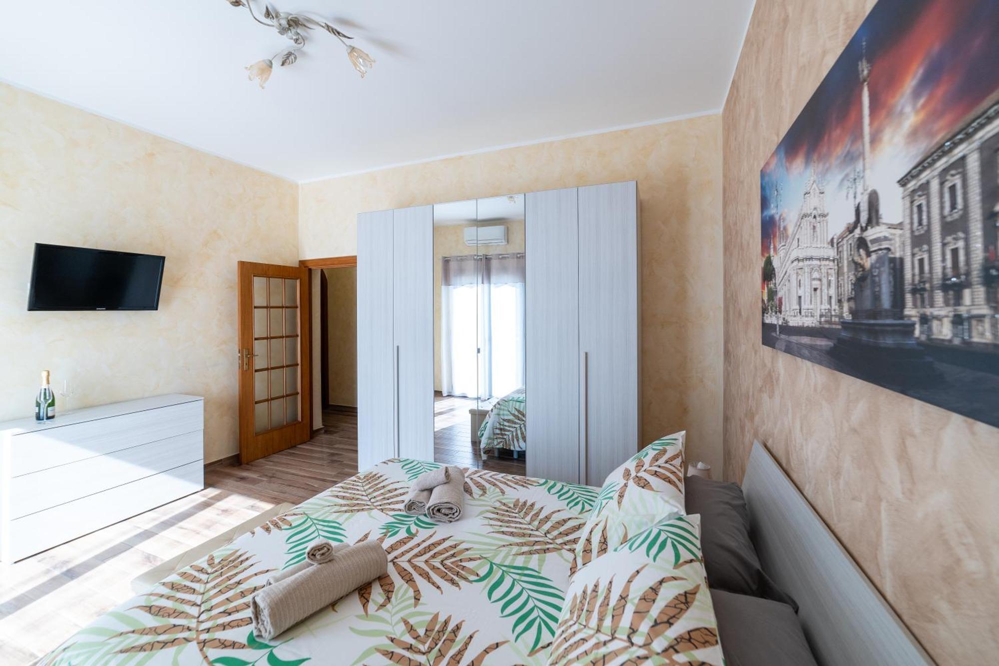 Casa La Scivola Apartment Catania Ngoại thất bức ảnh