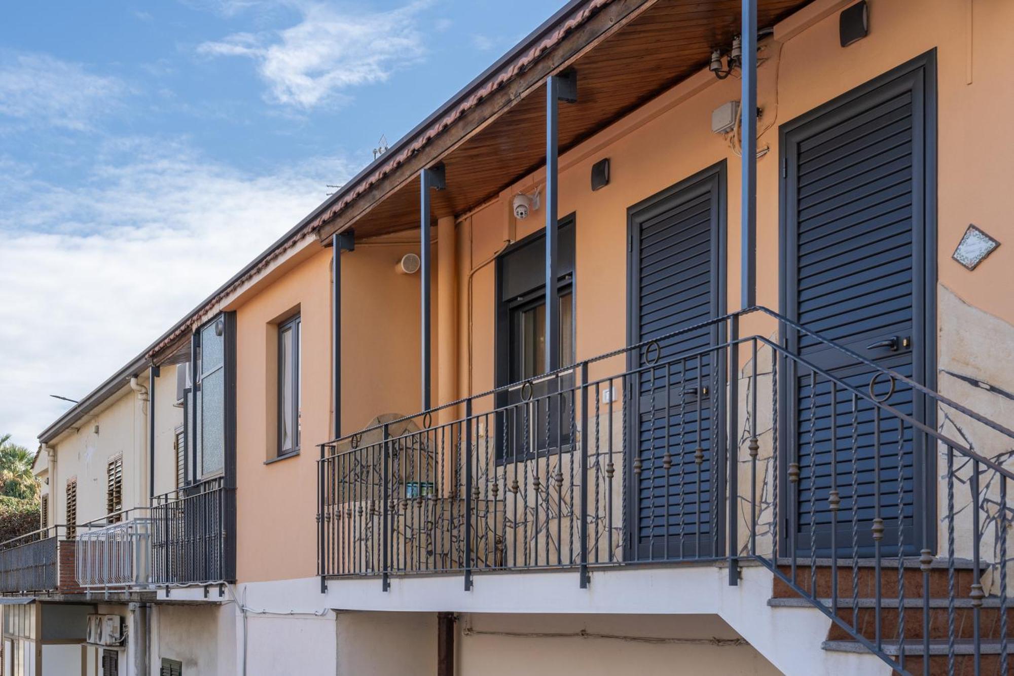 Casa La Scivola Apartment Catania Ngoại thất bức ảnh
