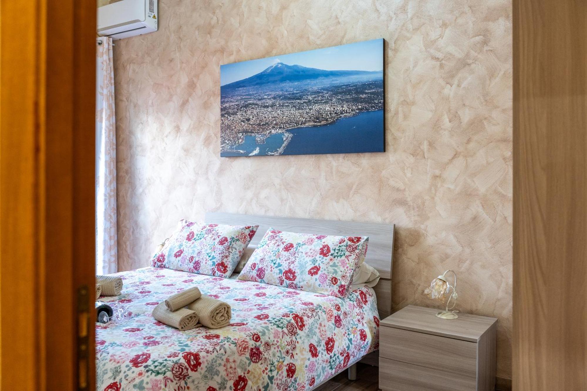 Casa La Scivola Apartment Catania Ngoại thất bức ảnh